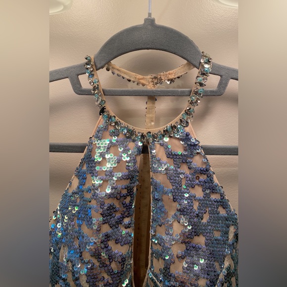 JOVANI PROM 64182 Size 0 - Picture 10 of 11